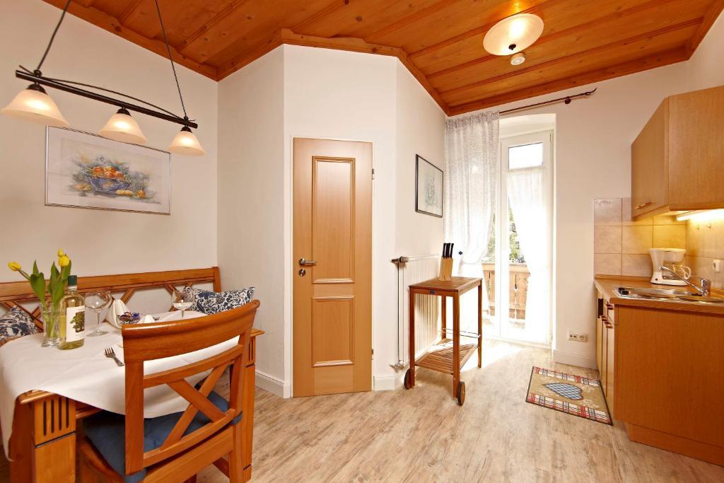 Haus Schweigart Mittenwald Quarto foto